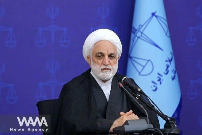 iran-khang-dinh-chu-quyen-o-hormuz,-chua-voi-noi-lai-dam-phan-voi-my