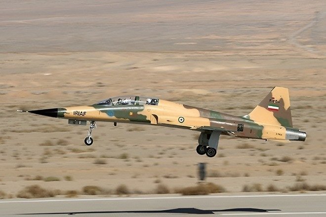 qatar-bac-tin-bat-giu-phi-cong-iran,-them-tau-bi-tan-cong-o-hormuz