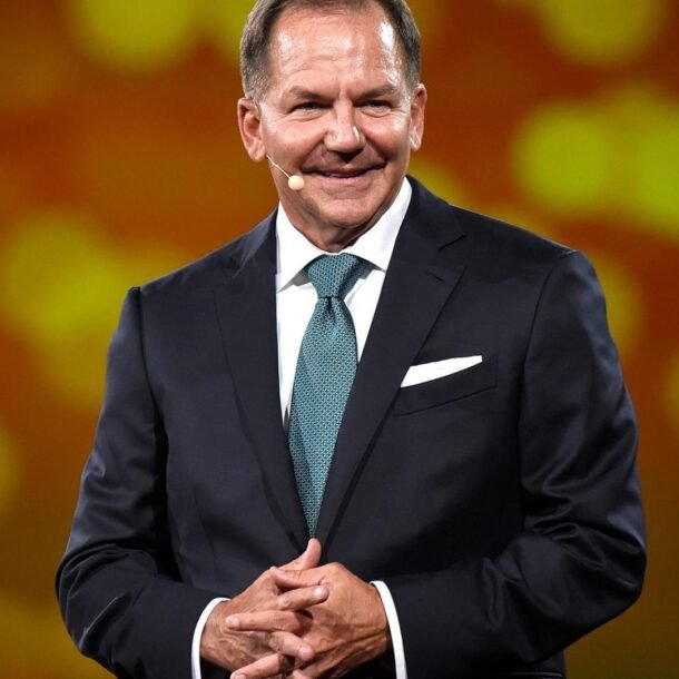 paul-tudor-jones’-investment-firm-increases-stake-in-blackrock’s-bitcoin-etf-after-year-of-selling