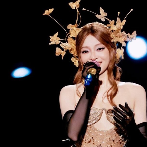 truong-thieu-ham-dien-dam-phan-huy-tren-san-khau-jiangsu-concert-2026