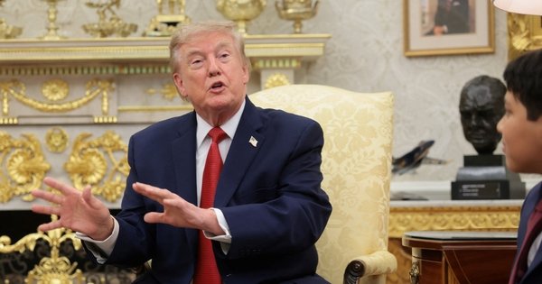 &ocirc;ng-trump-thay-doi-c&aacute;ch-tiep-can-voi-iran,-tehran-l&ecirc;n-tieng