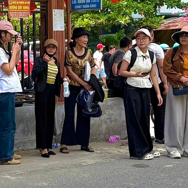 lua-dao-dat-coc-phong-tro,-cong-an-phuong-vao-cuoc