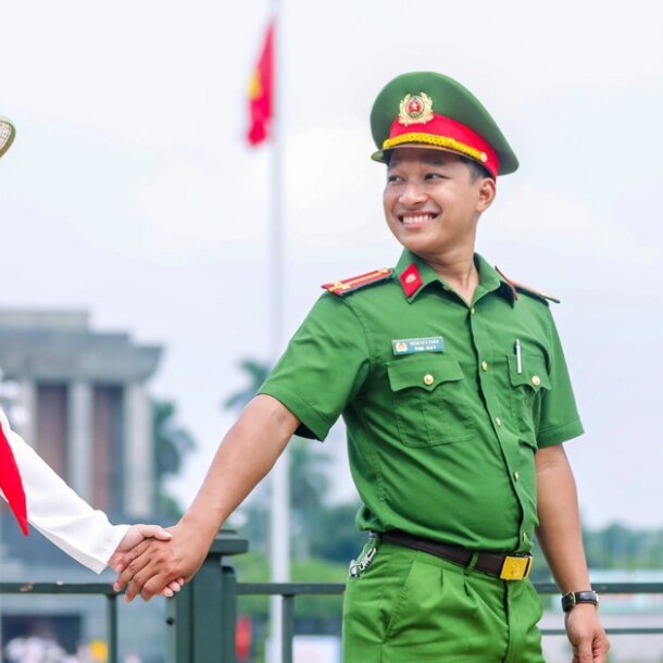 hen-nhau-duoi-mau-co-to-quoc,-ghi-lai-nhung-khoanh-khac-dang-nho-dip-quoc-khanh-2-9