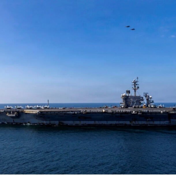sau-9-thang-o-trung-dong,-tau-san-bay-uss-abraham-lincoln-tro-ve-my