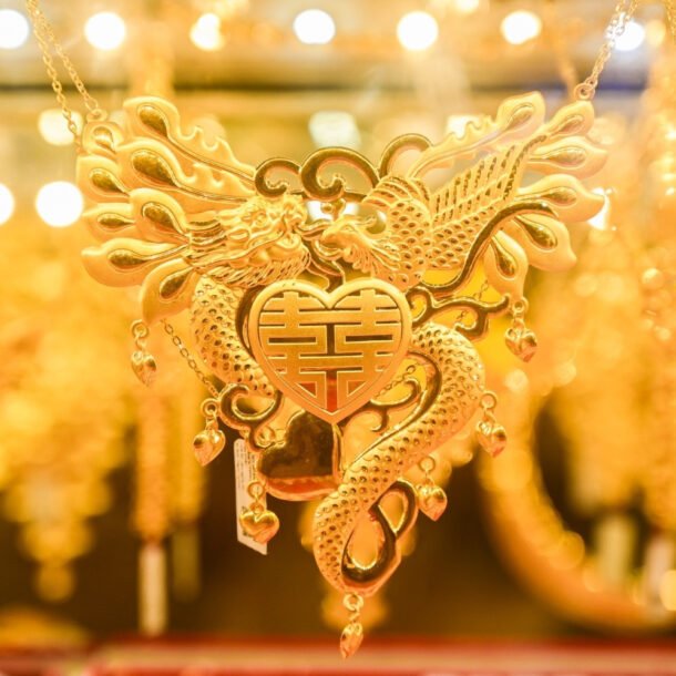 gia-vang-the-gioi-dot-ngot-bat-tang-du-doi-toi-gan-152-usd/ounce