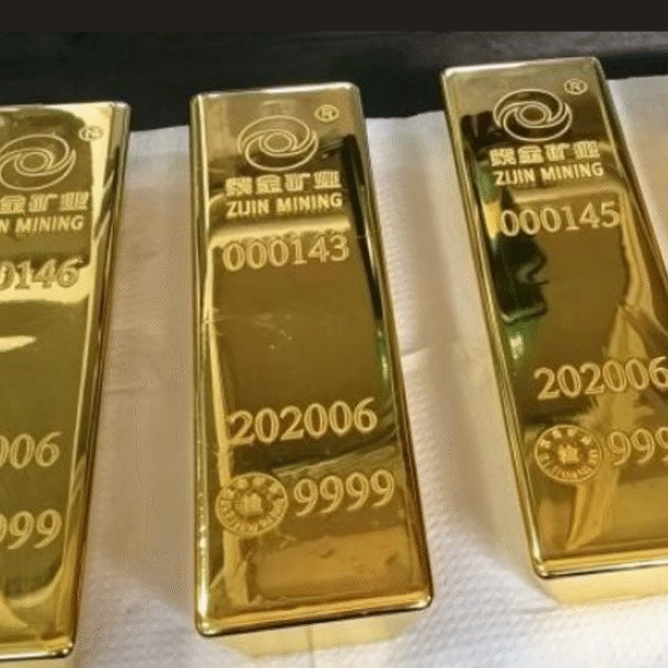 vang-bung-no-sat-4.600-usd/ounce,-3-yeu-to-quyet-dinh-da-tang-tiep-theo