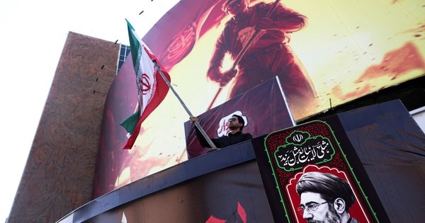 iran-tuy&ecirc;n-bo-se-coi-c&aacute;c-nuoc-tham-gia-cam-van-c&ugrave;ng-my-l&agrave;-ke-th&ugrave;
