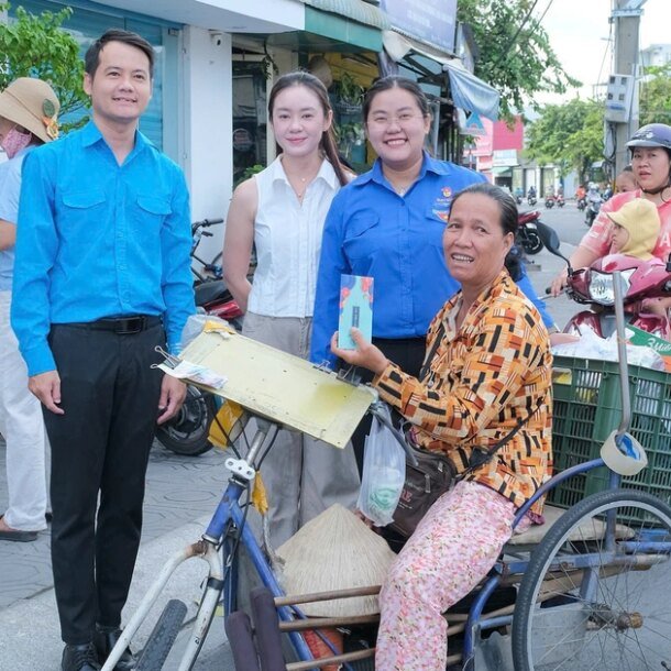 ban-tre-tp.hcm-phat-huy-truyen-thong,-lan-toa-yeu-thuong-mung-quoc-khanh