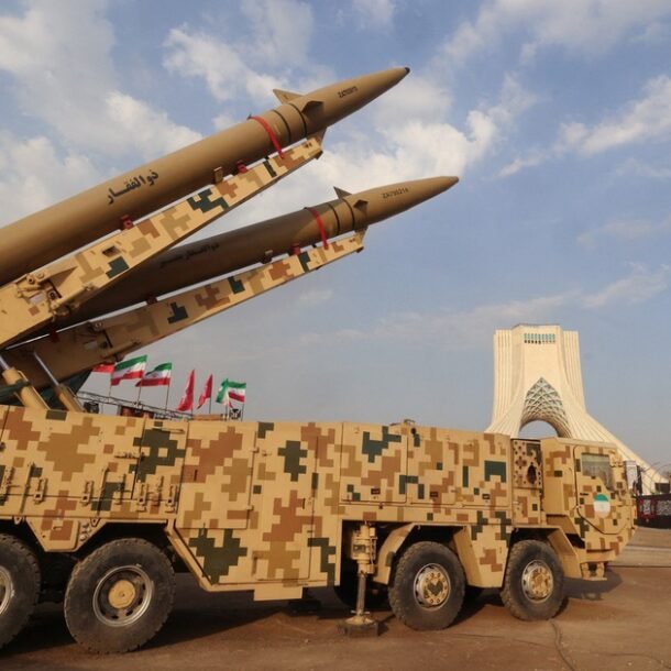 iran-tuyen-bo-da-chuyen-tu-phong-thu-sang-tan-cong-trong-cuoc-chien-voi-my