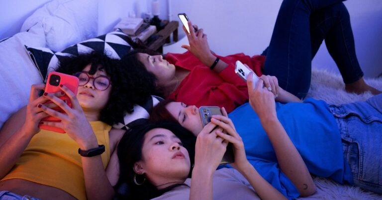 he-luy-tu-video-ngan:-vong-lap-khien-tre-‘mac-ket’-trong-ma-tran-noi-dung