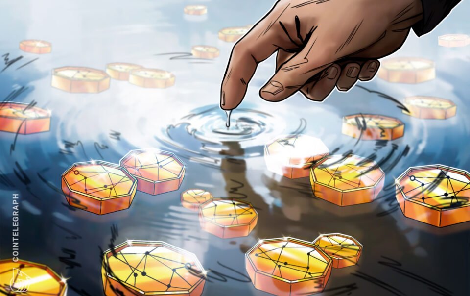 bitcoin-faces-true-demand-test-above-$83k-as-liquidity-thickens:-glassnode