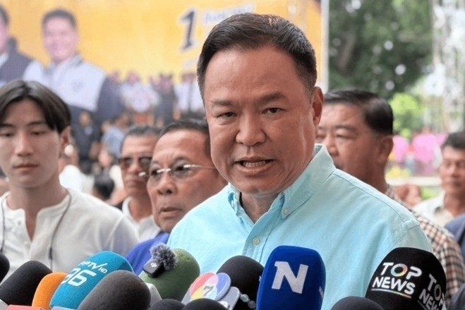 thu-tuong-thai-lan-xin-loi-du-khach-nga-sau-vu-giet-nguoi-gay-chan-dong